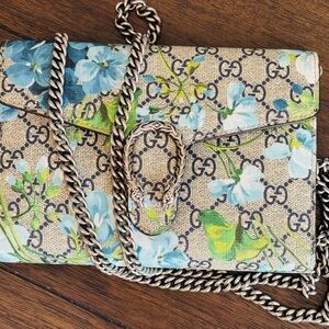 Gucci Floral GG Dionysus Crossbody in Blue and Green